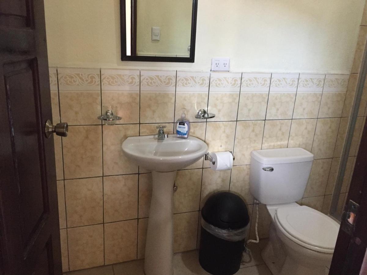 Casa Lula Leon Hostal Номер фото